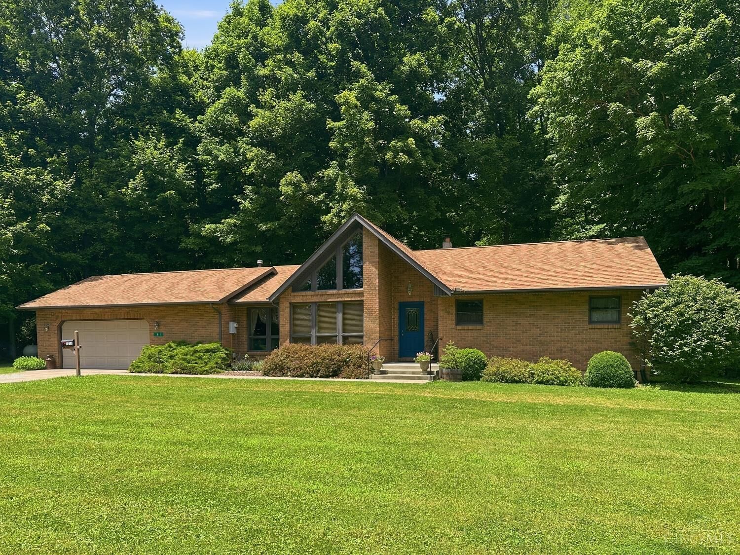 Property Photo:  1011 Starbuck Road  OH 45177 