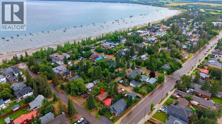 Property Photo: 5011 38 Street AB T4S 1B6