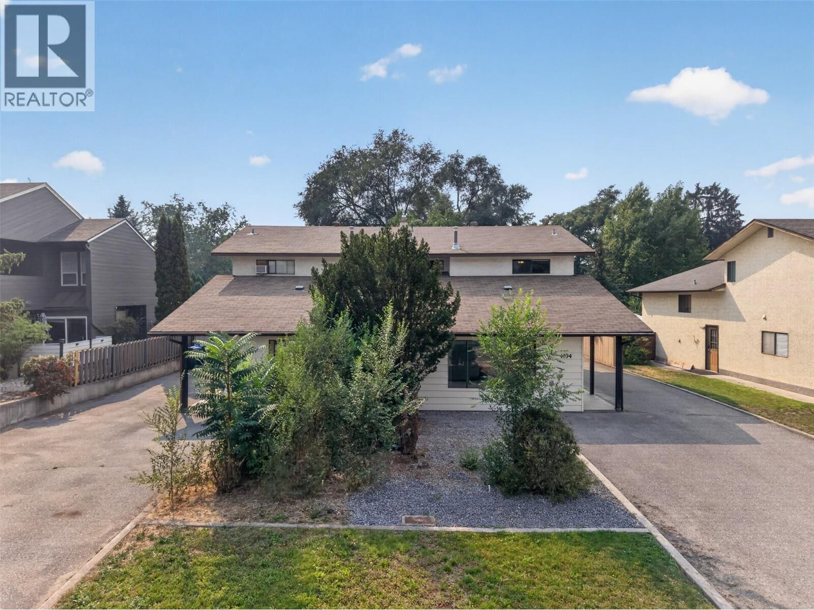 Property Photo: 1494/1496 Elm Street BC V1Y 3W9