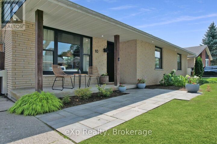 Property Photo: 10 Watt Street ON N0G 2V0