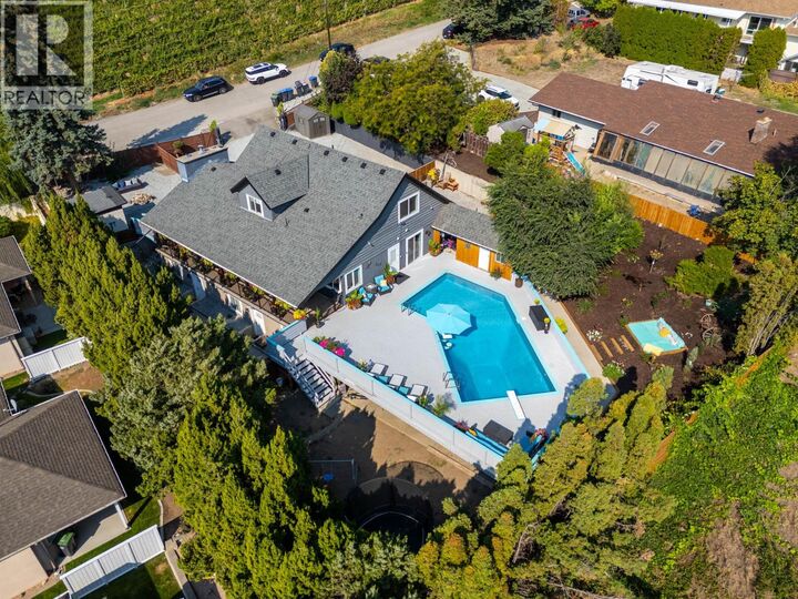 Property Photo: 3341 Broadview Road BC V4T 1N1