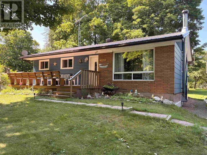 Property Photo: 3035 Canoe Point Rd, 3035 Canoe Point Road ON P0R 1G0