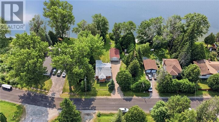 Property Photo: 45 Simon Lake Drive ON P0M 2M0