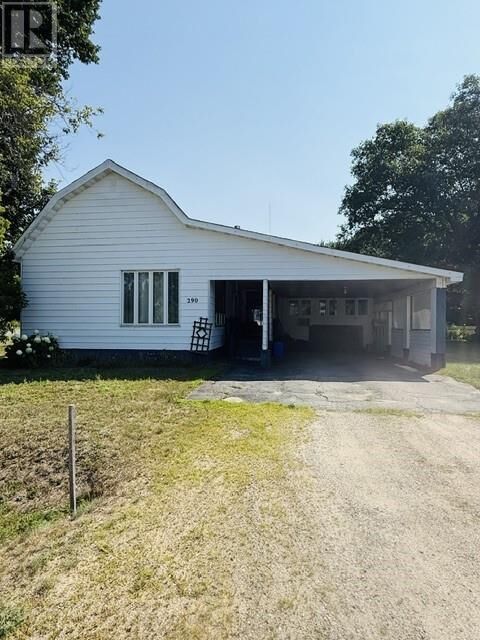 Property Photo:  290 Second St N  ON P0P 1P0 