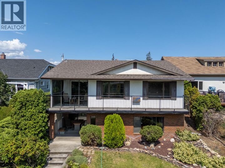 1470 Lawrence Avenue — photo 1