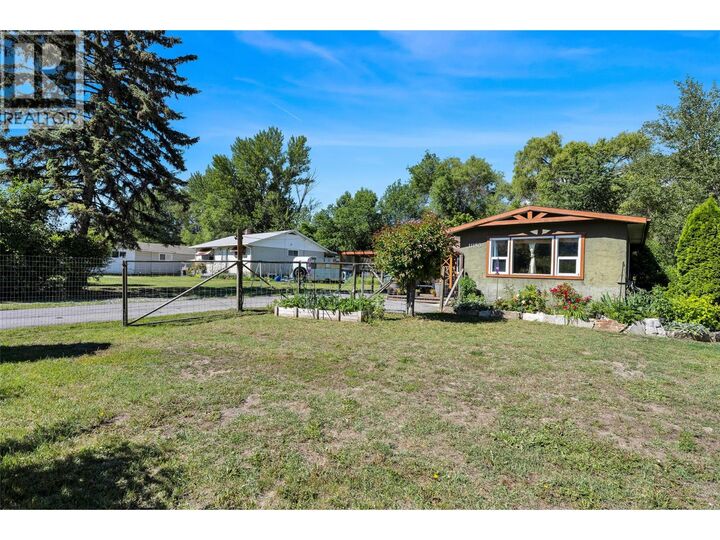 Property Photo: 11180 Bottom Wood Lake Road BC V4V 1V9