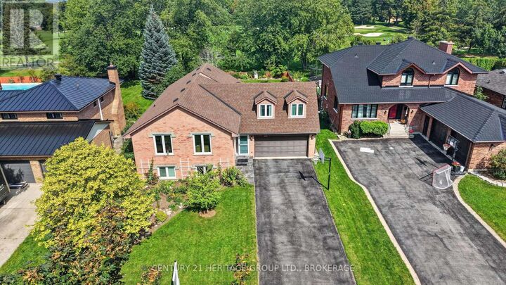 Property Photo: 23 Old Oak Road ON K7M 7C3
