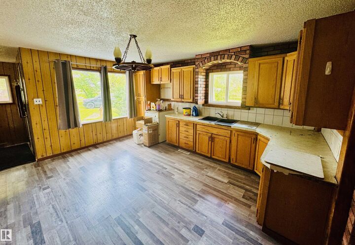 Property Photo: 58410 Rng Rd AB T0A 3A0