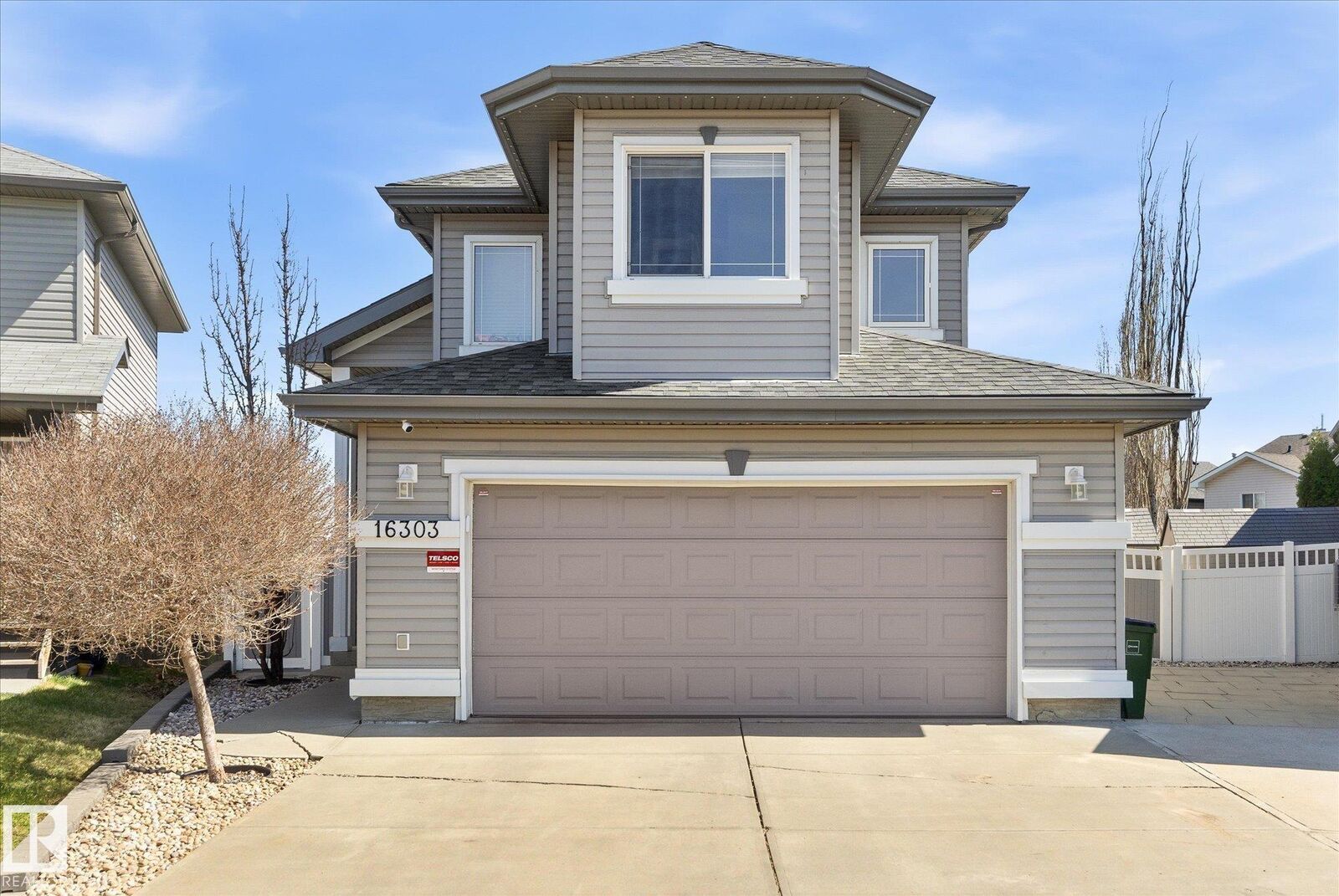 Property Photo: 16303 37 Street NW AB T5Y 0H9