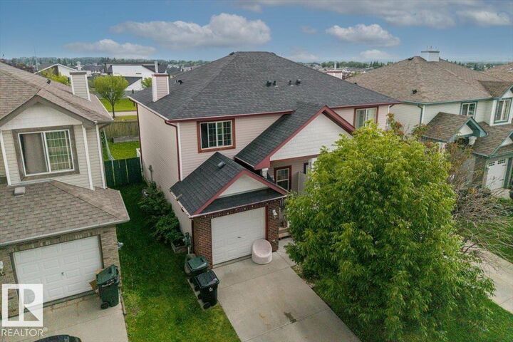 Property Photo: 67 Ventura Street AB T7X 4P6