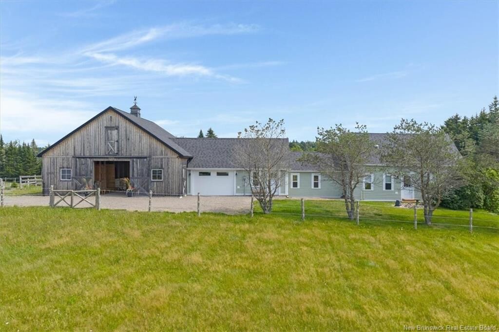 Property Photo:  9 Shore Road  NB E5R 1S9 