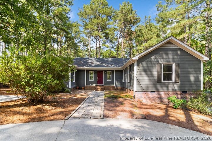 Property Photo: 16401 Lakeshore Drive NC 28396