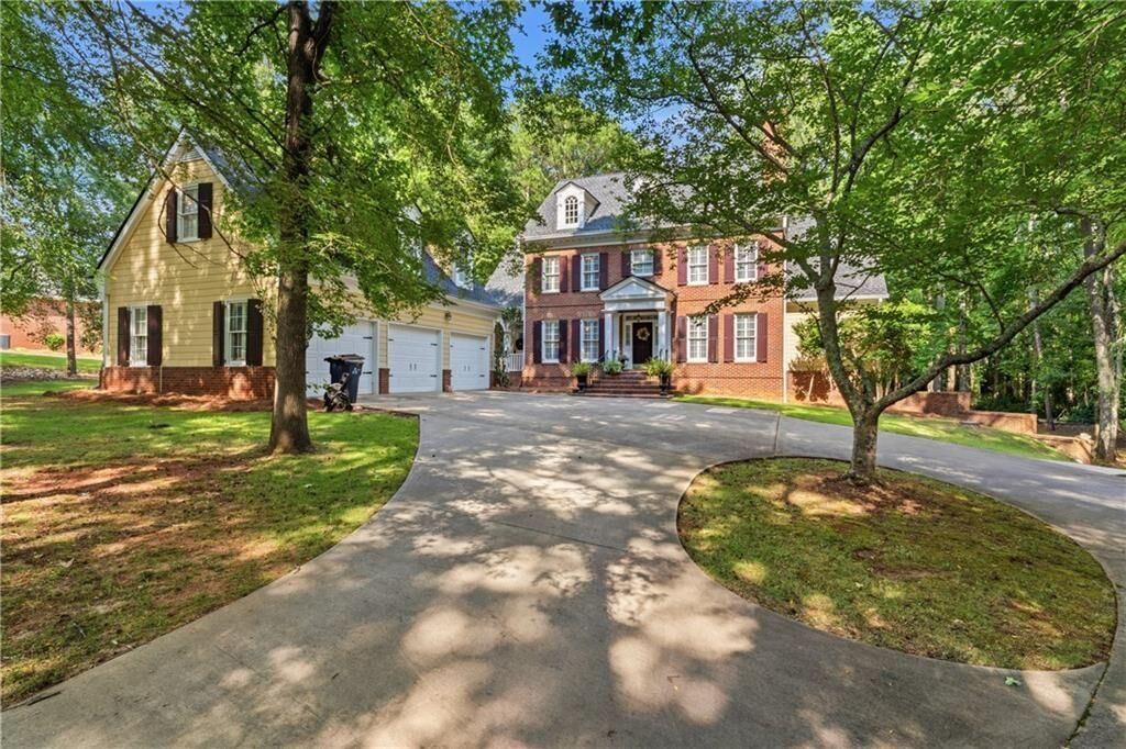 Property Photo:  256 Westchester Drive  GA 30223 