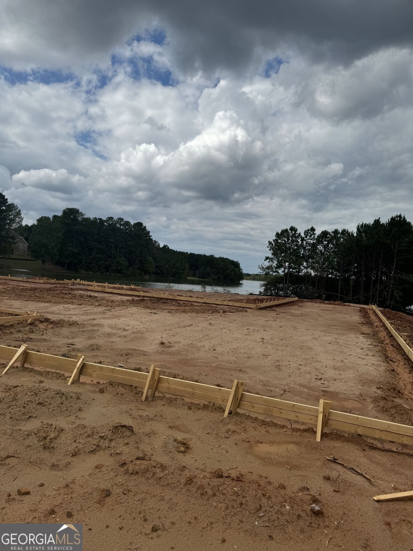 Property Photo:  1720 Signature Court  GA 30228 
