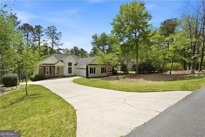 Property Photo: 4209 Green Court GA 30180