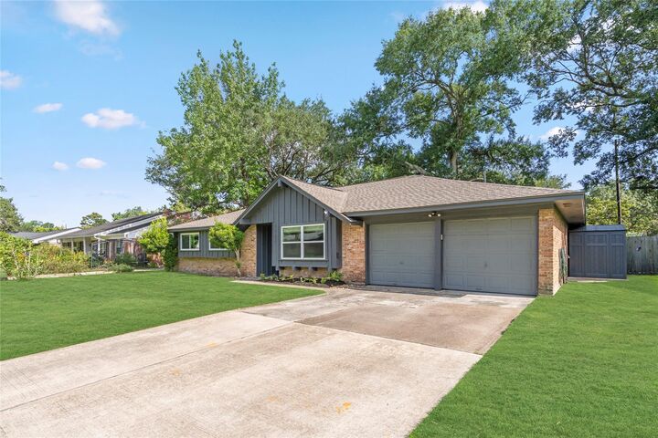Property Photo:  5723 Spellman Road  TX 77096 