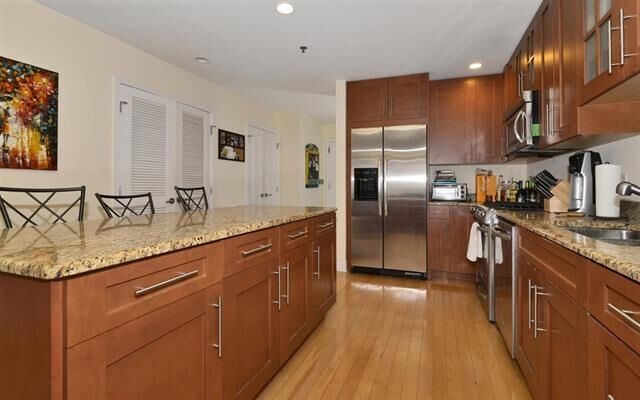 Property Photo:  1125 Maxwell Lane 404  NJ 07030 