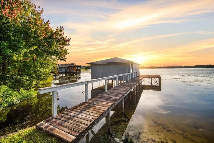 Property Photo:  5251 Lake Jessamine Drive  FL 32839 