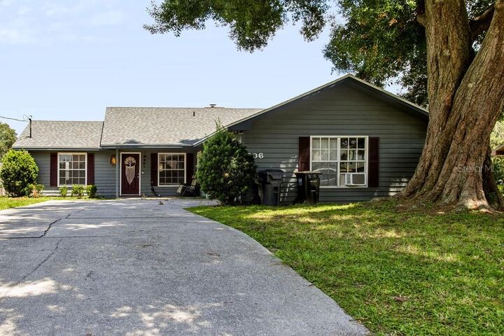 Property Photo:  506 Mandy Street  FL 33823 