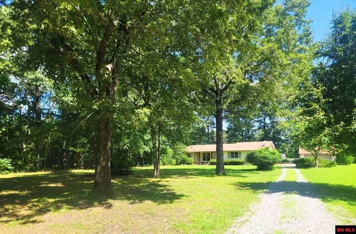 Property Photo:  1294 Cr 604  AR 72653 