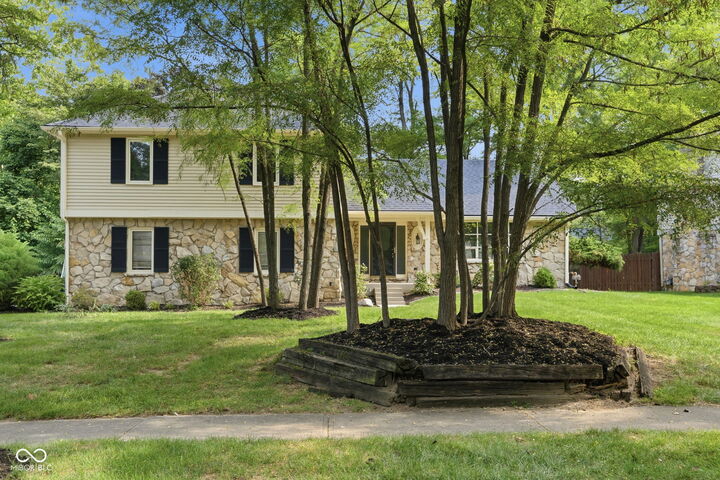 Property Photo:  206 Westminster Drive  IN 46060 