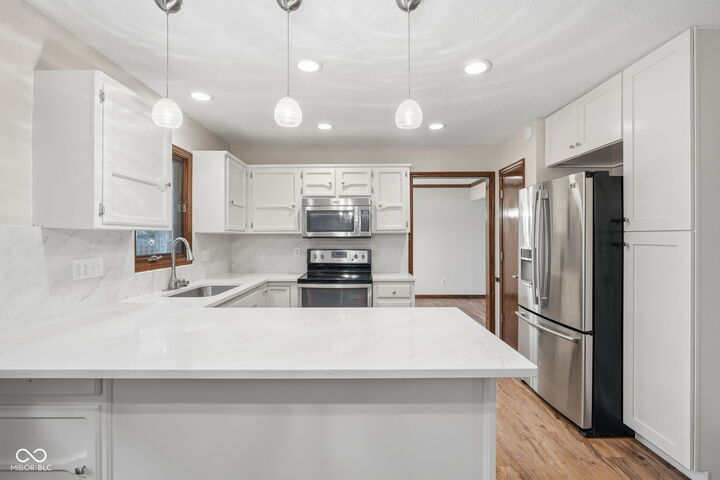 Property Photo: 206 Westminster Drive IN 46060