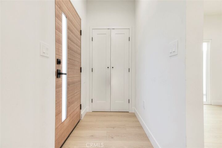 Property Photo: 2242 N Keystone CA 91504