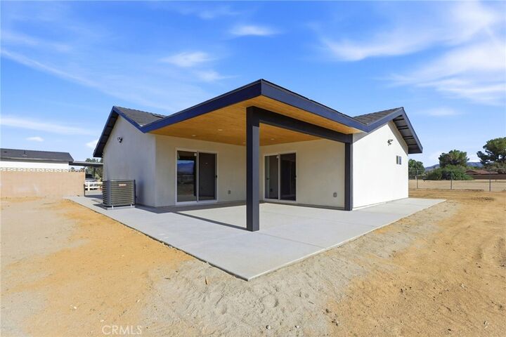 Property Photo: 40235 W 17th St CA 93551