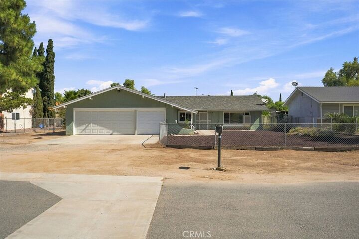 Property Photo:  2799 Mustang Lane  CA 92860 