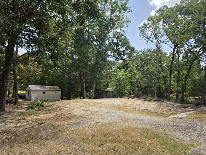 Property Photo: 945 Marina Dr TX 75862