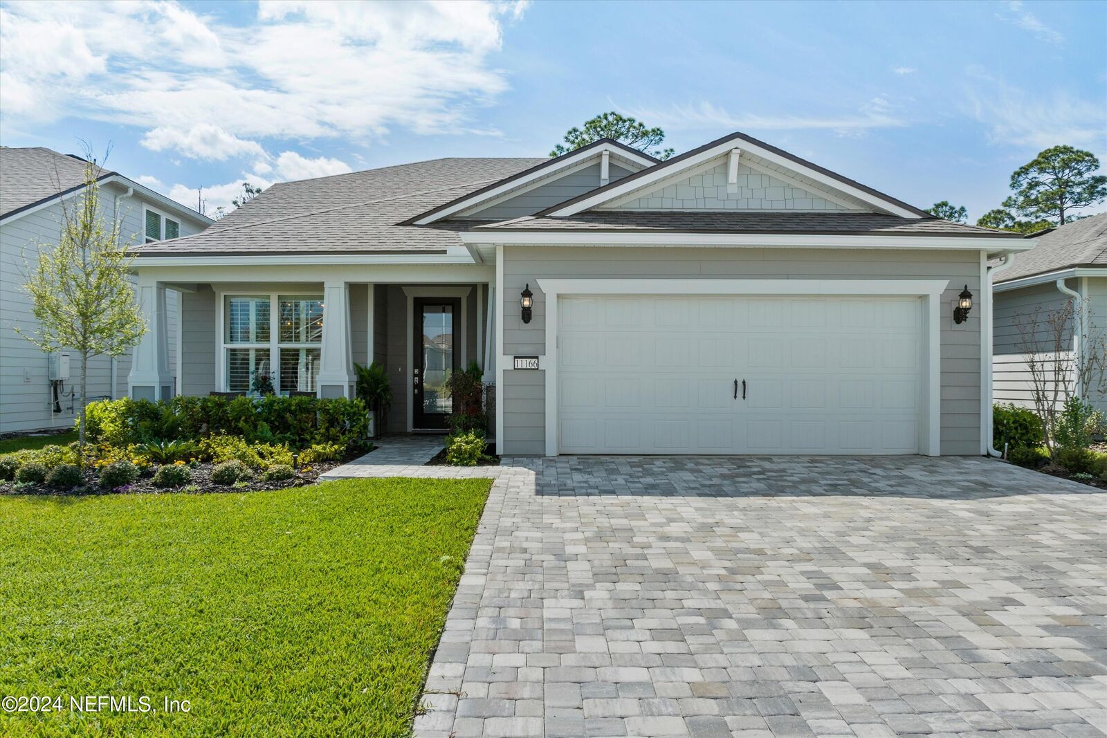 Property Photo: 11166 Town View Drive FL 32256