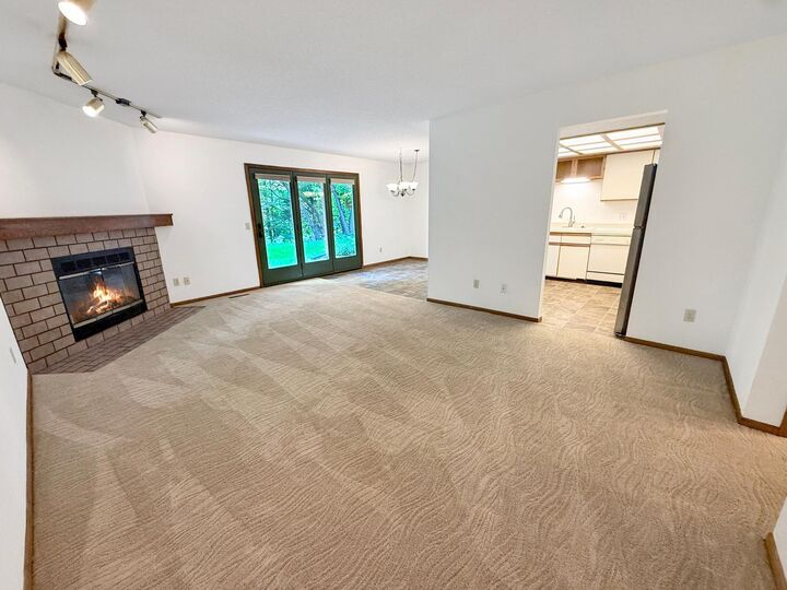 Property Photo:  18516 Creeks Bend Drive  MN 55345 