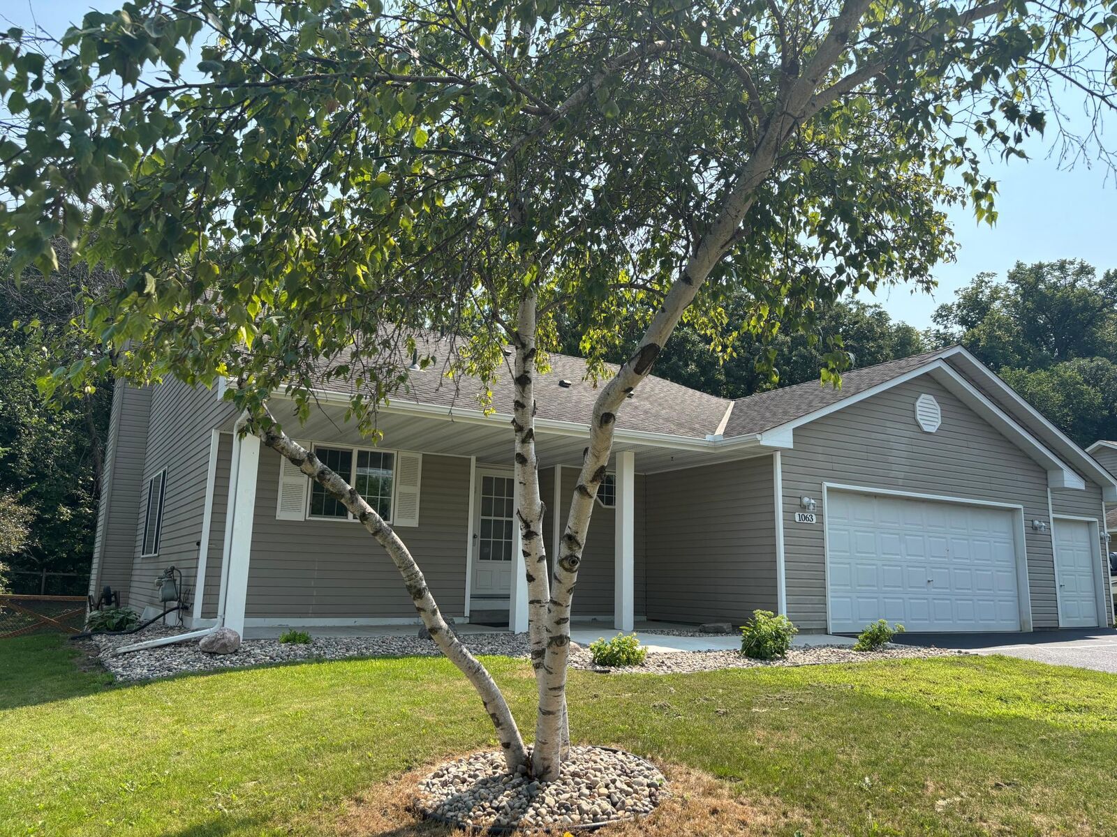 Property Photo:  1063 Meadow Street  MN 55322 