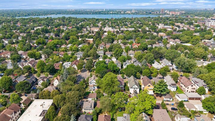 Property Photo: 3248 Dupont Avenue S MN 55408