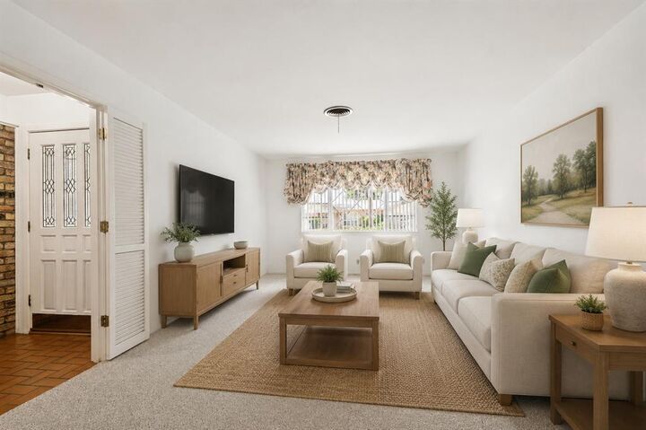 Property Photo: 608 W Cheryl Avenue TX 76053