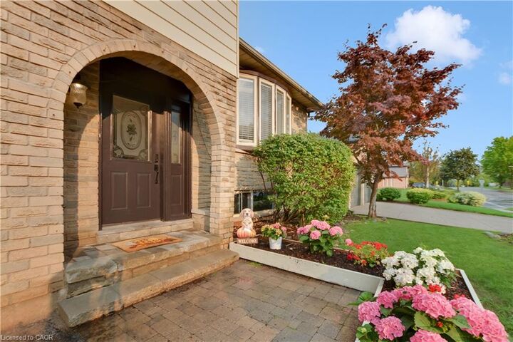 Property Photo: 2361 Duncaster Drive ON L7P 3V9