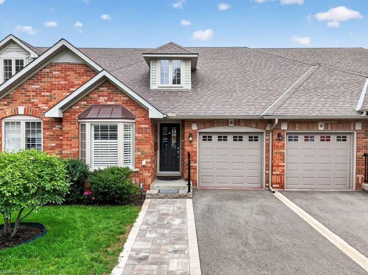 Property Photo: 767 Maple Avenue 8 ON L7S 2K1