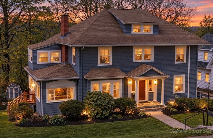 Property Photo:  28 Maplewood Rd  MA 01602 