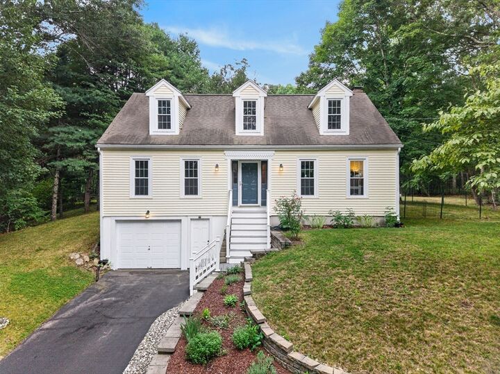 Property Photo:  81 Moon Hill Rd  MA 01534 