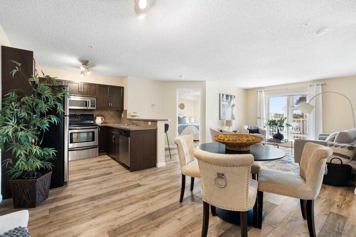 Property Photo:  69 Country Village Manor NE 5209  AB T3K 0P1 