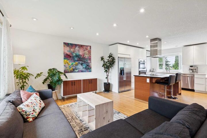 Property Photo: 5008 Norquay Drive Drive NW AB T2K 2L3