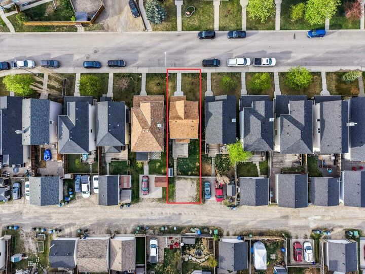 Property Photo: 104 Copperstone Terrace SE AB T2Z 4S2
