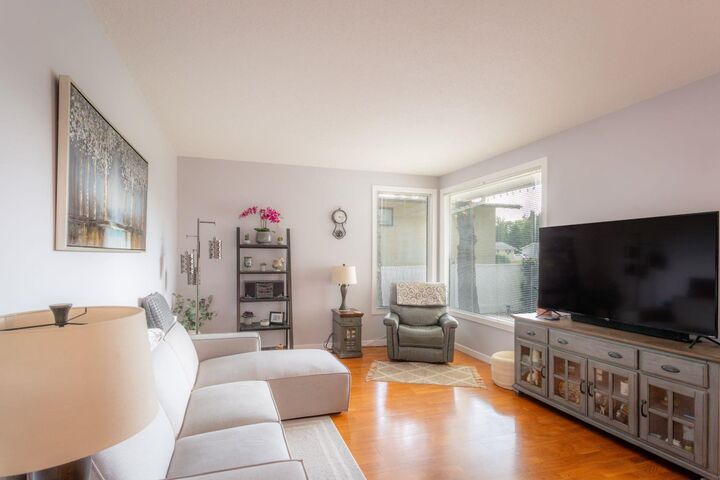Property Photo: 3113 51 Avenue AB T9V 1H9
