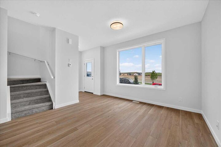 Property Photo: 2089 Vantage Way SW AB T4B 5Y5