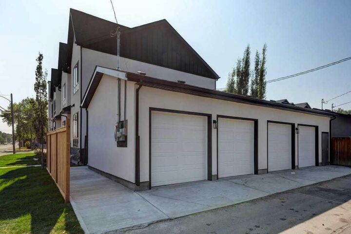 Property Photo: 602 11 Avenue NE AB T2E 0Z7