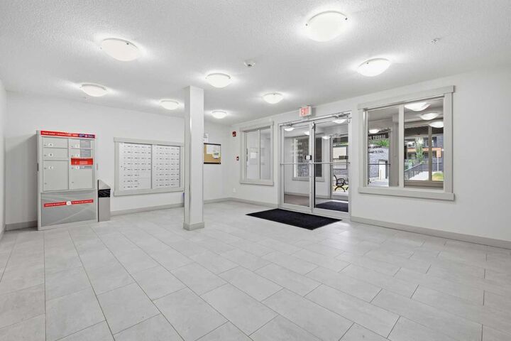 Property Photo:  1317 27 Street SE 2304  AB T2A 4Y5 