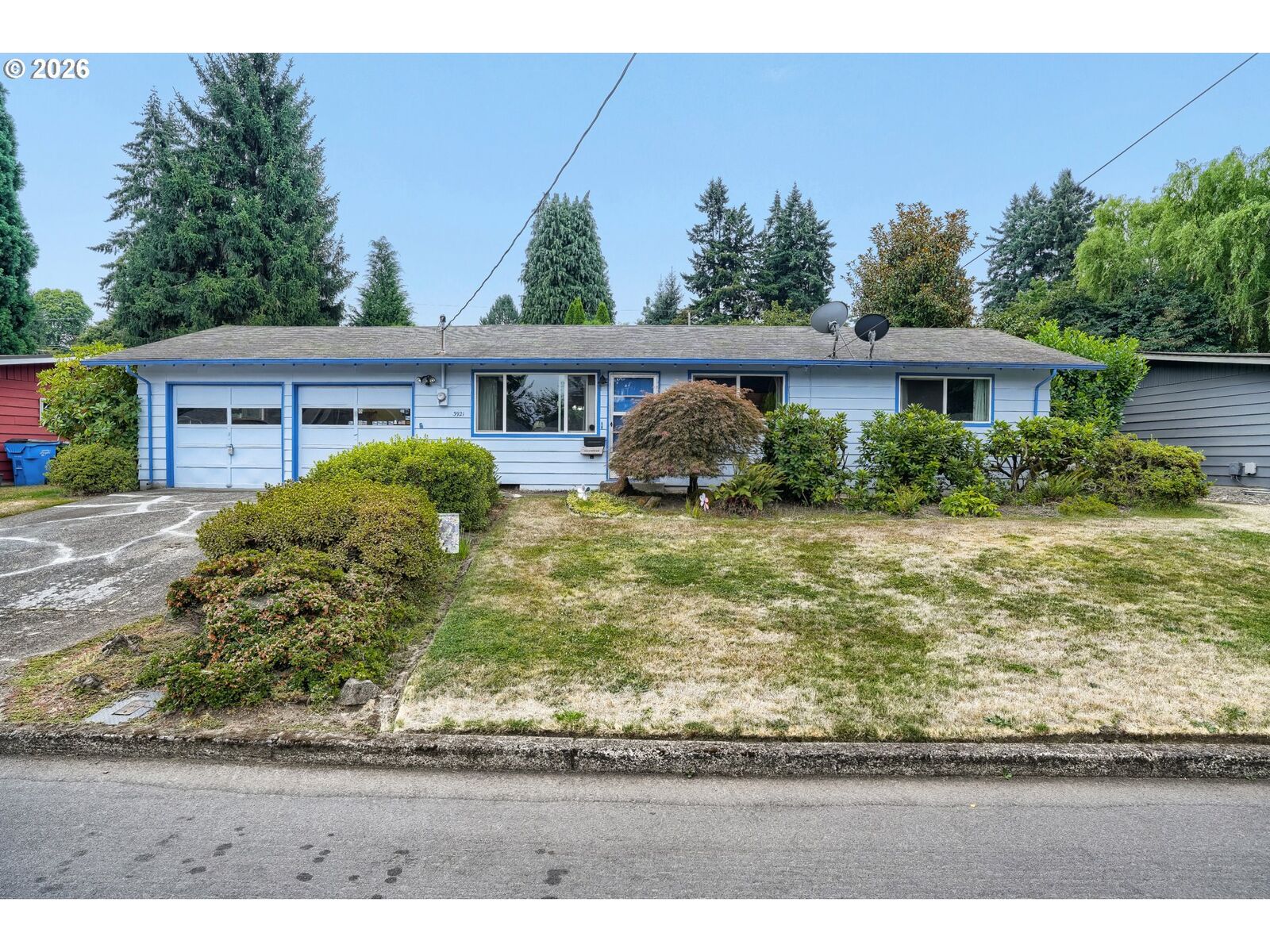 Property Photo: 3921 E 16th St WA 98661