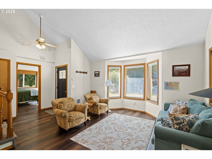 Property Photo:  68295 E Twinberry Loop  OR 97067 