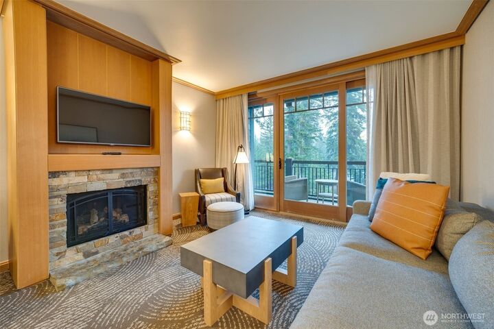 Property Photo: 3600 Suncadia Trail 4010 WA 98922