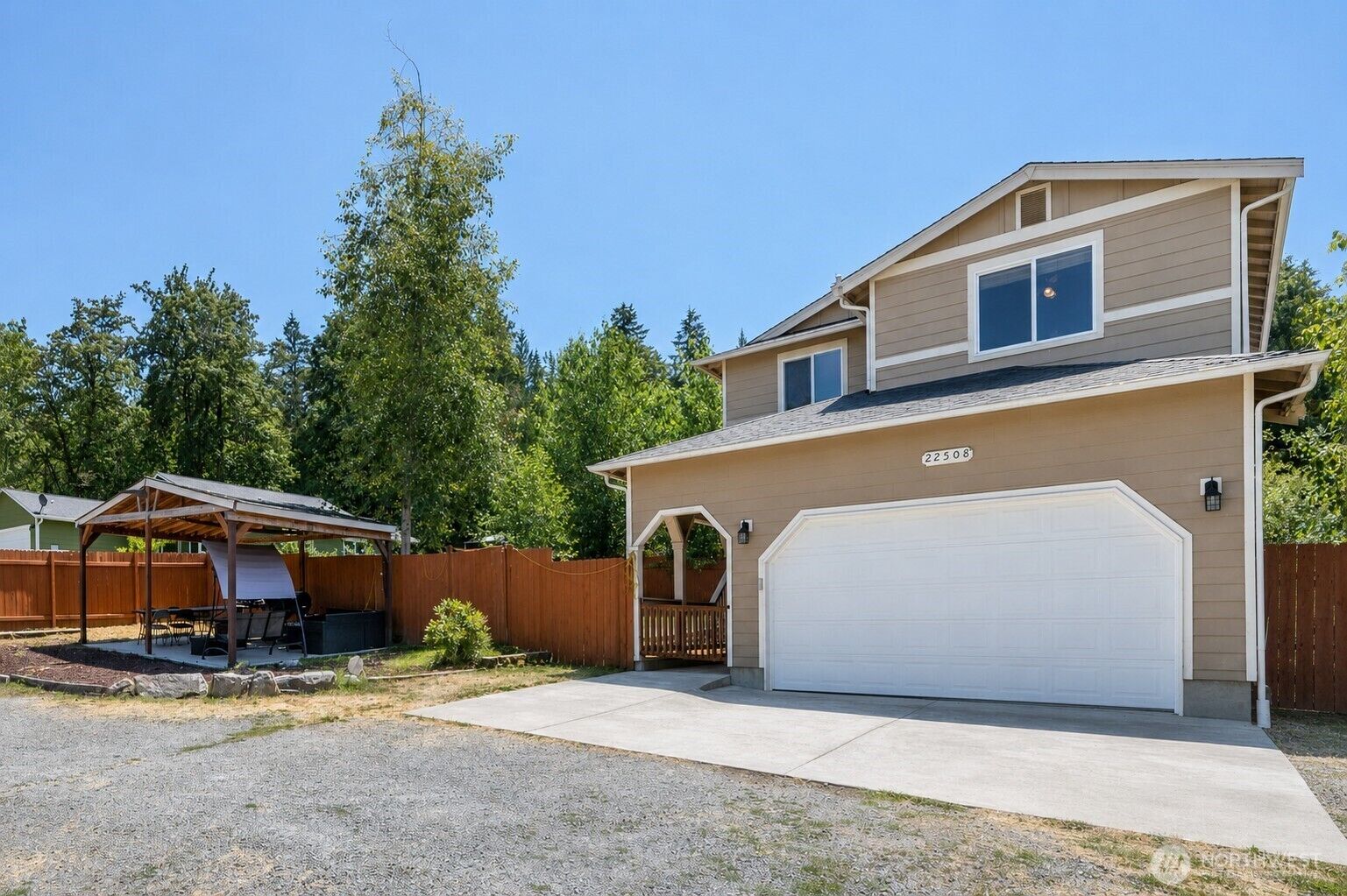 Property Photo:  22508  120th Avenue E  WA 98338 